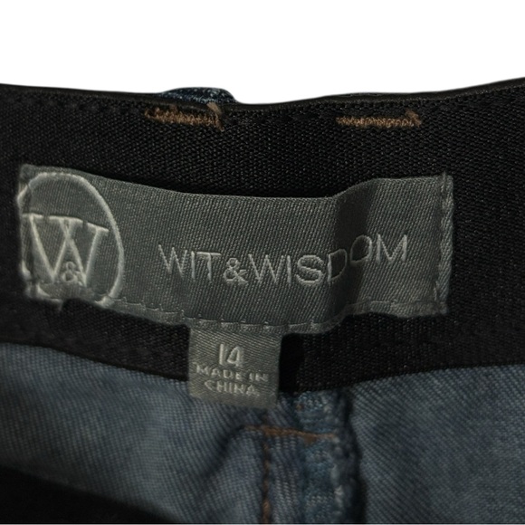 WIT & WISDOM NWT blue brittany itty bitty boot cut jeans 14 - Picture 7 of 11